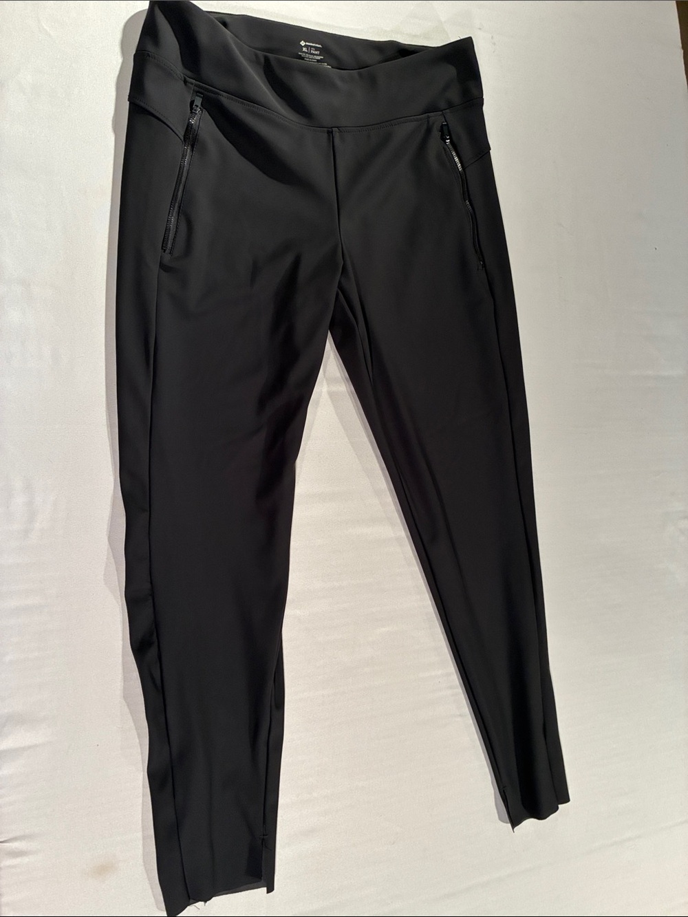 Black Performance Zip-Pocket Joggers.